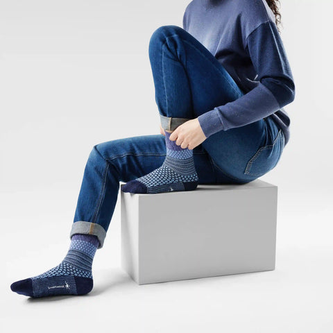 Women's Everyday Cozy Popcorn Cable Crew Socks